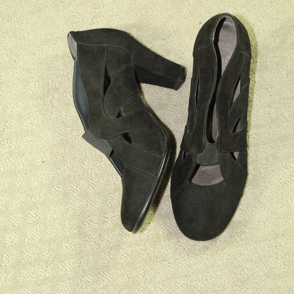 Aerosoles Women's size 9 Black Faux Nubuck Leather 3.5" Heels
